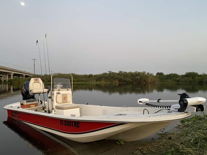 Are Center Console Boats Good for Bass Fishing?