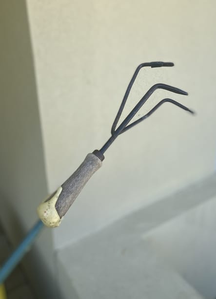 Small rake used to create pockets for speck fishing in weeds and cover